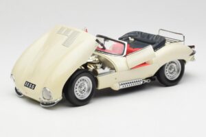 Jaguar XKSS Crème AUTOart 1:18 73512 Metaal — afbeelding 2 van 8