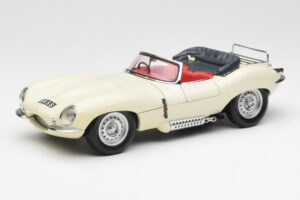 Jaguar XKSS Crème AUTOart 1:18 73512 Metaal