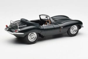 Jaguar XKSS Steve McQueen Personal Car AUTOart 1:18 73526 Metaal — afbeelding 3 van 8