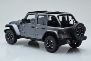 Jeep Wrangler 4xe Zilver GT Spirit 1:18 GT419 Hars — afbeelding 5 van 6