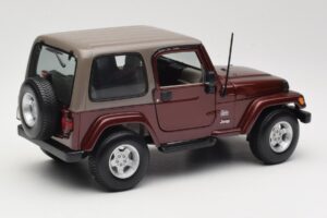 Jeep Wrangler TJ Sahara Rood Maisto 1:18 31662 Metaal — afbeelding 3 van 8