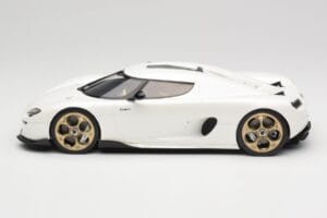 Koenigsegg CC850 Crystal White GT Spirit 1:18 GT903 Hars — afbeelding 3 van 6
