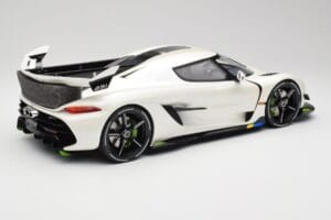 Koenigsegg Jesko Attack Crystal White Pearl GT Spirit 1:12 GT501 Hars — afbeelding 2 van 6