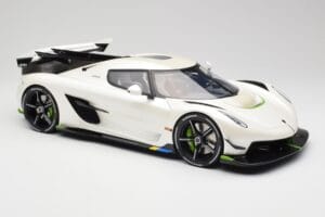Koenigsegg Jesko Attack Crystal White Pearl GT Spirit 1:12 GT501 Hars — afbeelding 4 van 6