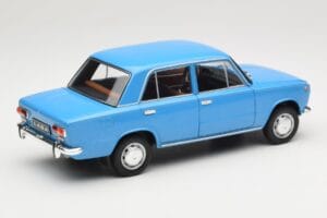 Lada 1200 2101 Blauw IXO 1:18 18CMC204OP Metaal — afbeelding 3 van 8