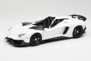 Lamborghini Aventador J Wit AUTOart 1:18 74674 Metaal