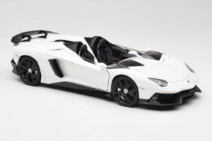 Lamborghini Aventador J Wit AUTOart 1:18 74674 Metaal — afbeelding 6 van 8