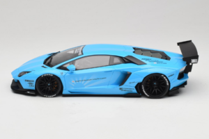 Lamborghini Aventador Liberty Walk Blauw GT Spirit 1:18 GT073 Hars — afbeelding 3 van 6