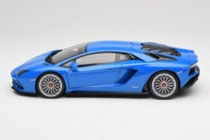 Lamborghini Aventador S LP740-4 Blue Nila AUTOart 1:18 79134 Metaal — afbeelding 4 van 8