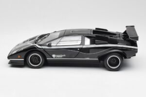 Lamborghini Countach LP500S Zwart Kyosho 1:18 08326K Metaal — afbeelding 4 van 8