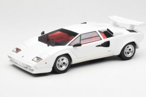 Lamborghini Countach LP500S Wit Kyosho 1:18 08320E Metaal