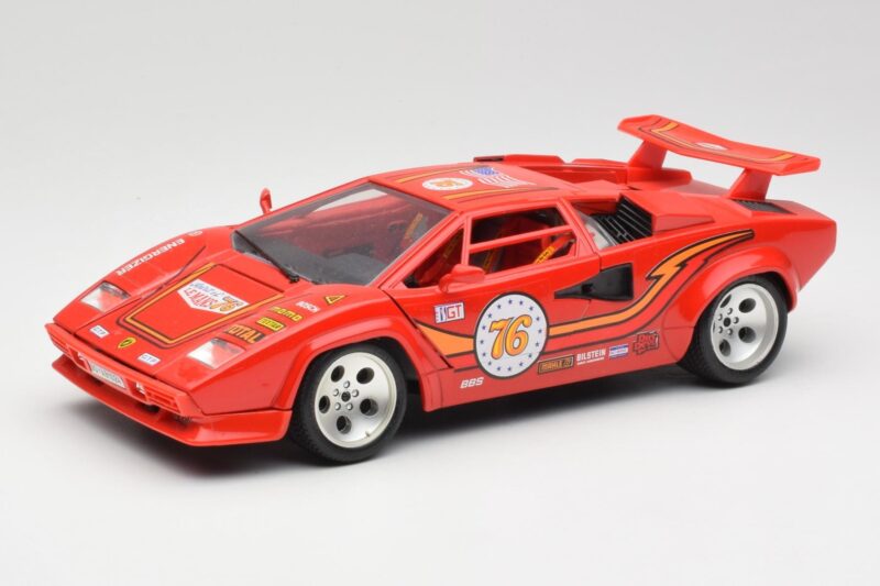 Lamborghini Countach Rood Bburago 1:18 3047 Metaal