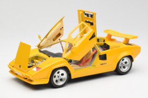 Lamborghini Countach Geel Bburago 1:18 3037 Metaal — afbeelding 2 van 8