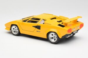 Lamborghini Countach Geel Bburago 1:18 3037 Metaal — afbeelding 7 van 8