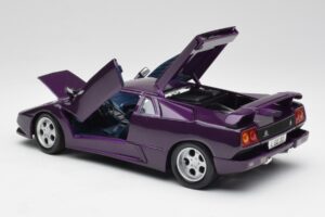Lamborghini Diablo Jota Paars Maisto 1:18 50276 Metaal — afbeelding 5 van 8