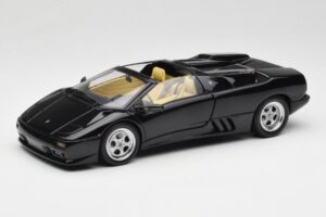 Lamborghini Diablo Roadster Zwart AUTOart 1:18 70093-R1 Metaal — afbeelding 3 van 10