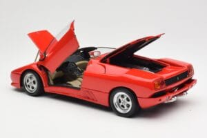 Lamborghini Diablo Roadster Rood AUTOart 1:18 70091 Metaal — afbeelding 5 van 8