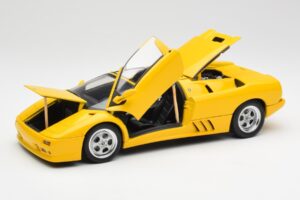 Lamborghini Diablo Roadster Geel AUTOart 1:18 70092 Metaal — afbeelding 2 van 8