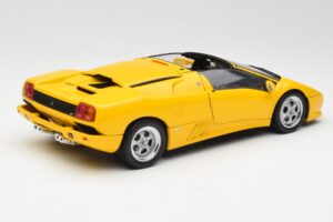 Lamborghini Diablo Roadster Geel AUTOart 1:18 70092 Metaal — afbeelding 3 van 8