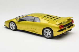 Lamborghini Diablo SE30 Anniversary Edition Geel Spyder AUTOart 1:18 79157 Metaal — afbeelding 7 van 8