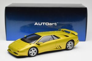 Lamborghini Diablo SE30 Anniversary Edition Geel Spyder AUTOart 1:18 79157 Metaal — afbeelding 8 van 8