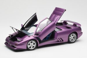 Lamborghini Diablo SE30 Jota Metallic Paars AUTOart 1:18 79142 Composiet — afbeelding 2 van 8
