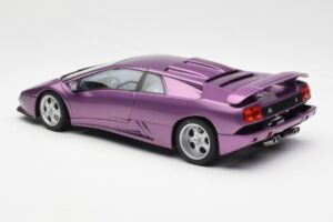 Lamborghini Diablo SE30 Jota Metallic Paars AUTOart 1:18 79142 Composiet — afbeelding 7 van 8