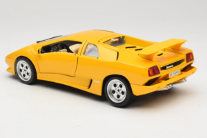 Lamborghini Diablo Geel Bburago 1:18 3041 Metaal — afbeelding 7 van 8