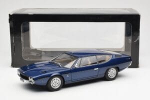 Lamborghini Espada Blauw Metallic AUTOart 1:18 74502 Metaal — afbeelding 8 van 8