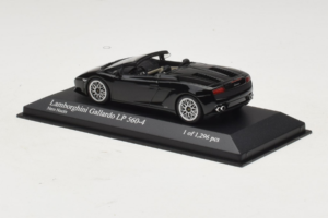 Lamborghini Gallardo LP560-4 Spyder Zwart Minichamps 1:43 400103830 Metaal — afbeelding 3 van 5