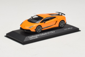 Lamborghini Gallardo LP570-4 Superleggera Oranje Metallic Minichamps 1:43 400103841 Metaal — afbeelding 2 van 5