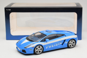 Lamborghini Gallardo Polizia AUTOart 1:18 74576 Metaal — afbeelding 8 van 8