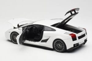 Lamborghini Gallardo Superleggera Monocerus Metallic Wit AUTOart 1:18 74585 Metaal — afbeelding 5 van 8