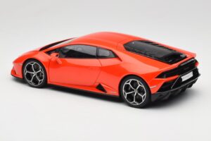 Lamborghini Huracan EVO Arancio Xanto AUTOart 1:18 79214 Composiet — afbeelding 7 van 8