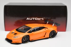 Lamborghini Huracan LP620-2 Super Trofeo Arancio Borealis Pearl Effect Oranje AUTOart 1:18 81558 Metaal — afbeelding 8 van 8