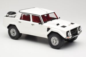Lamborghini LM002 Wit Kyosho 1:18 GTS18508W Hars — afbeelding 4 van 6