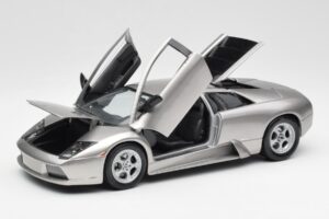 Lamborghini Murcielago Zilver Maisto 1:18 7450257 Metaal — afbeelding 2 van 8