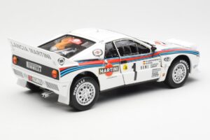Lancia 037 Martini #1 W. Rohrl / C. Geistdorfer Winner Rally Monte Carlo 1983 Nacht-Versie Kyosho 1:18 08306A Metaal — afbeelding 3 van 8