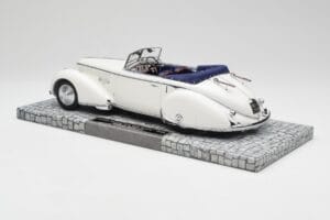 Lancia Astura Tipo 233 Corto Wit Minichamps 1:18 107125330 Hars — afbeelding 5 van 6