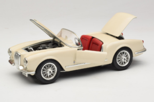 Lancia Aurelia B24 Spider Beige Bburago 1:18 3010-M2 Metaal — afbeelding 2 van 8