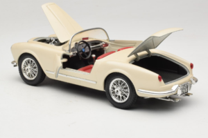 Lancia Aurelia B24 Spider Beige Bburago 1:18 3010-M2 Metaal — afbeelding 5 van 8