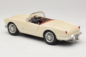 Lancia Aurelia B24 Spider Beige Bburago 1:18 3010-M2 Metaal — afbeelding 7 van 8