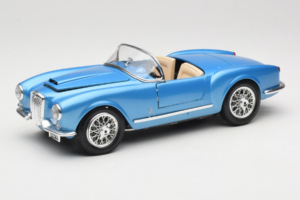 Lancia Aurelia B24 Spider Blauw Bburago 1:18 3010-M1 Metaal