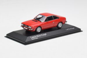 Lancia Beta Coupe Rood Minichamps 1:43 400125720 Metaal — afbeelding 2 van 3