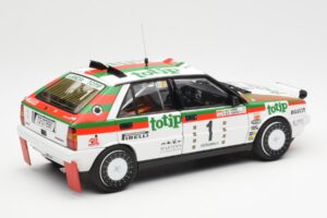 Lancia Delta HF 4WD #1 D. Cerrato Totip Rally Targa Florio 1987 Kyosho 1:18 08960C Metaal — afbeelding 3 van 8