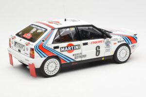 Lancia Delta HF 4WD #6 M. Biasion / T. Siviero Martini Rally Monte Carlo 1987 Kyosho 1:18 08960A Metaal — afbeelding 3 van 8