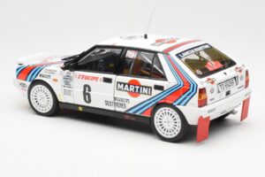 Lancia Delta HF 4WD #6 M. Biasion / T. Siviero Martini Rally Monte Carlo 1987 Kyosho 1:18 08960A Metaal — afbeelding 7 van 8