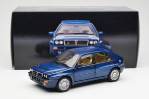 Lancia Delta HF Integrale Evo II Blauw Kyosho 1:18 08341BL Metaal — afbeelding 8 van 8