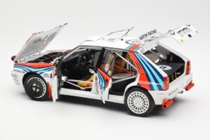 Lancia Delta HF Integrale Evo Martini #4 D. Auriol / B. Occelli Winner Rally Monte Carlo 1992 Kyosho 1:18 08348A Metaal — afbeelding 5 van 8