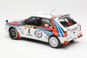 Lancia Delta HF Integrale Evo Martini #4 D. Auriol / B. Occelli Winner Rally Monte Carlo 1992 Kyosho 1:18 08348A Metaal — afbeelding 7 van 8